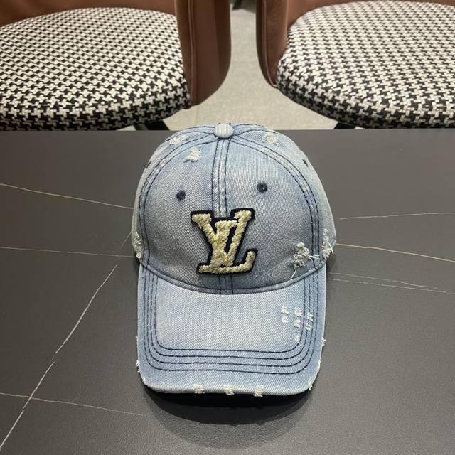 lv Louis Vuitton 2025 New Classic Denim Hole Baseball Cap High-End Custom Non