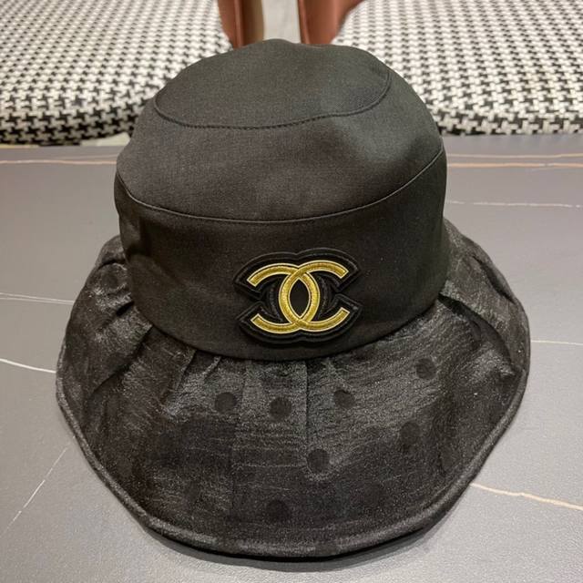 chanel Chanel's New Large Brim Sunshade Bucket Hat Is Simple And Elegant With