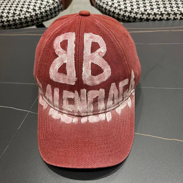 New Balenciaga Paris Family Duckbill Cap With Painted Letters Baseball Cap, Yupp