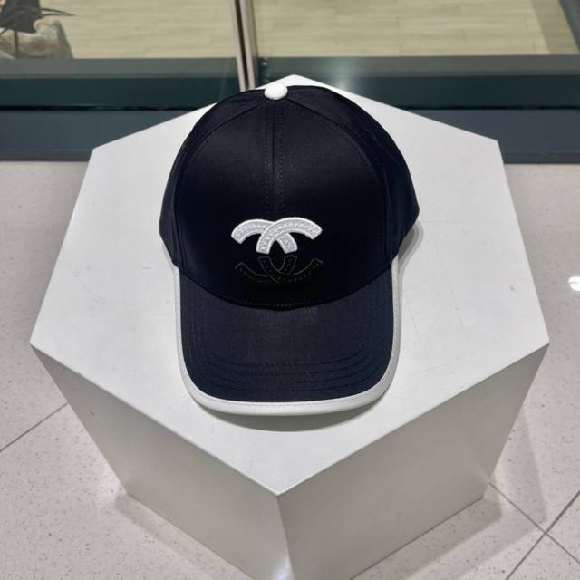 Chanel High Version Quality Baseball Cap Simple And Elegant All-Match Style