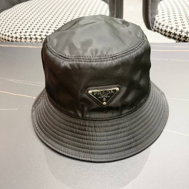 prada Prada's Latest Original Simple Fisherman's Hat, Daily Style, Super Easy