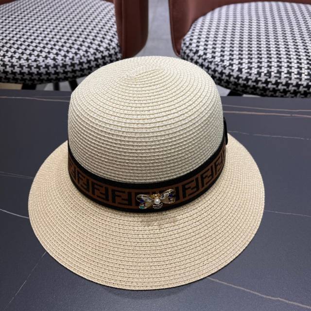 Fendi New Color Matching Straw Hat Ladies Must Have Head Circumference 57Cm