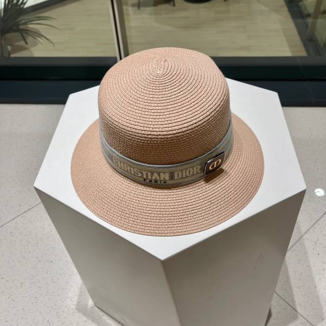 dior Dior's New Bucket Straw Sun Hat Basin Hat Beach Style Simple And Generou