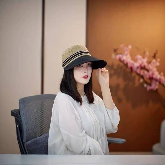 prada Prada Wide Brim Duckbill Hat For Women Summer Large Brim Woven Korean F