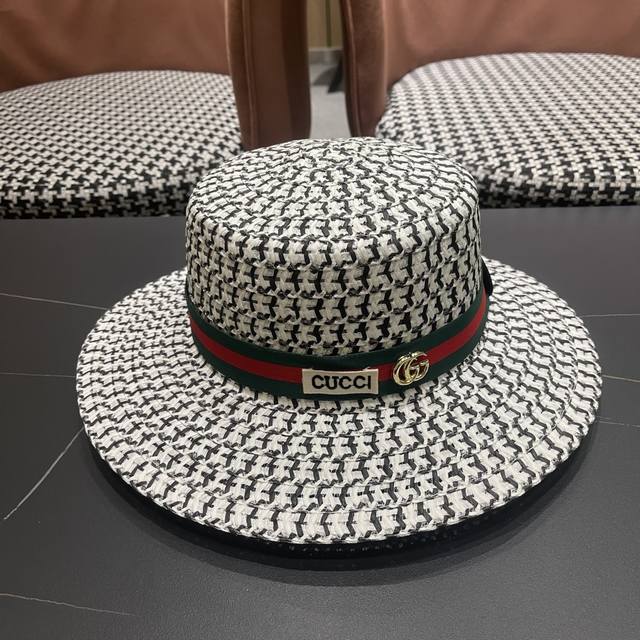 gucci 2025 New Straw Sun Hat Beach Style Simple And Generous Versatile Single