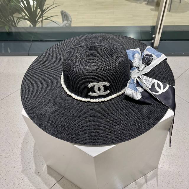 dior Dior's New Xiaoxiang Holiday Style Wide-Brimmed Straw Hat Is A Must-Have
