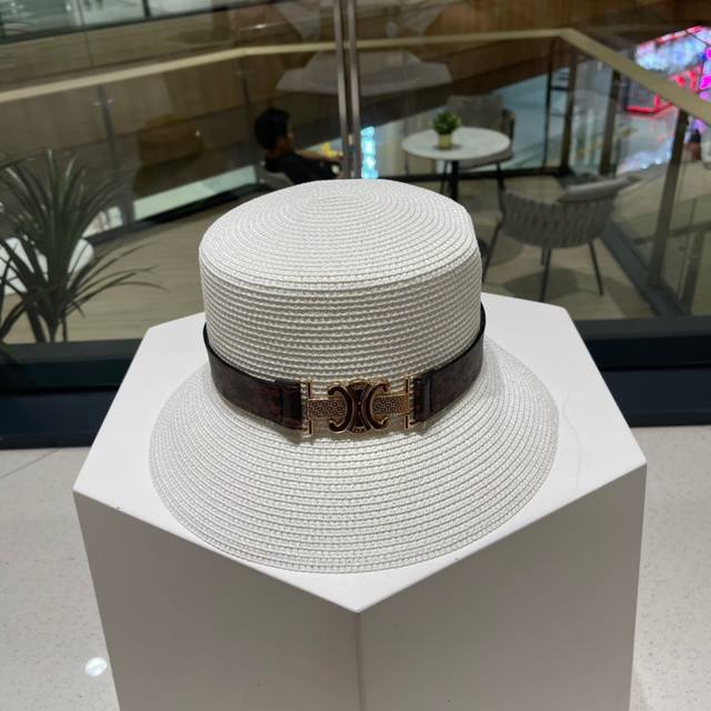 Celine's New Straw Sun Hat, Basin Hat, Beach Style, Simple And Generous, Versati