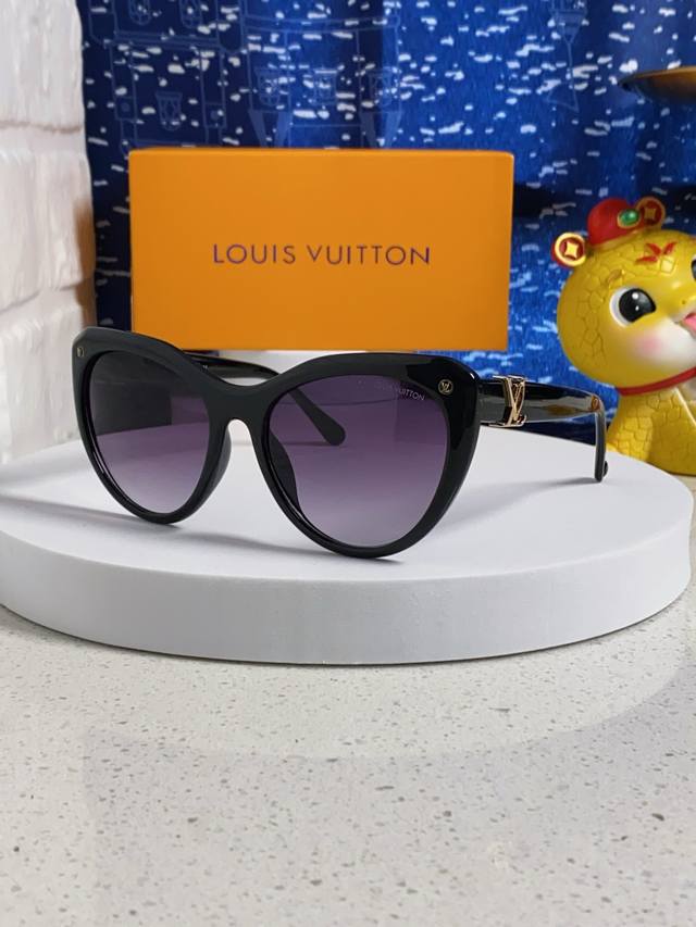 lv Louis Vuitton 2025 New Cat-Eye Sunglasses For Women, High-End Polarized Su