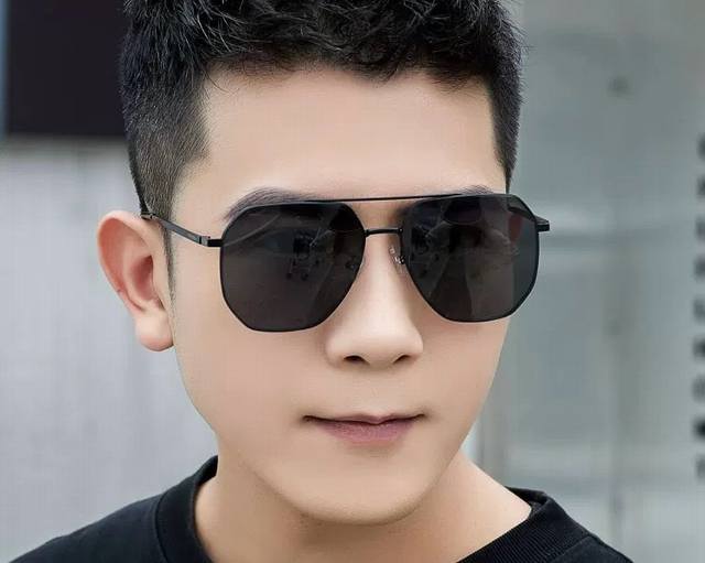 lv Men's Colorful Aviator Polarized Sunglasses Material Hd Nylon Thickened Ca