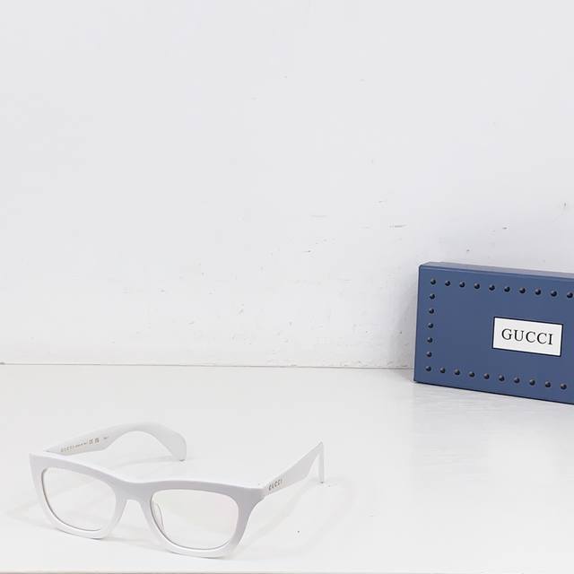 gucc* Model Gg1932S Size 51 Ports 19-145