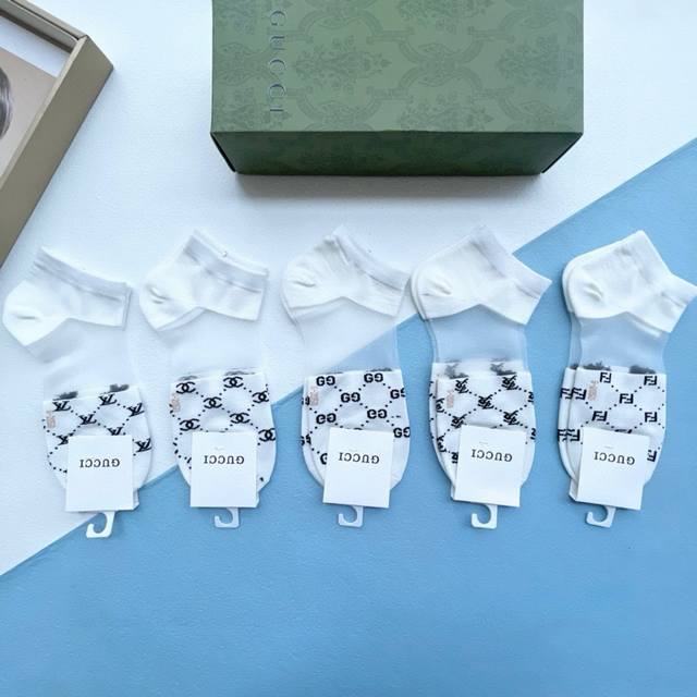 Comes With Packaging. One Box Contains Five Pairs Of New Short Ice Silk Socks Fr