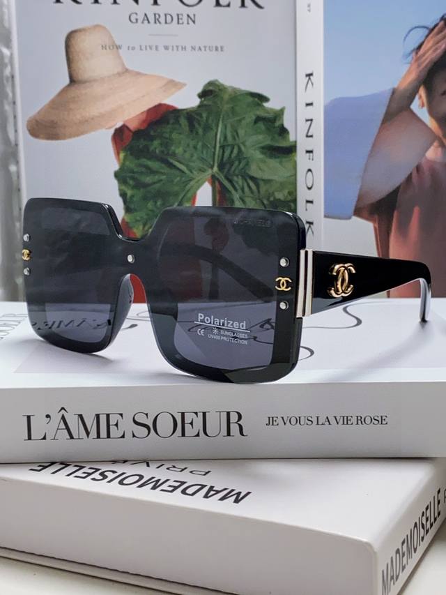 chanel Chanel 2025 New Fashion Women's High-End Sunglasses Polarized Sunglass