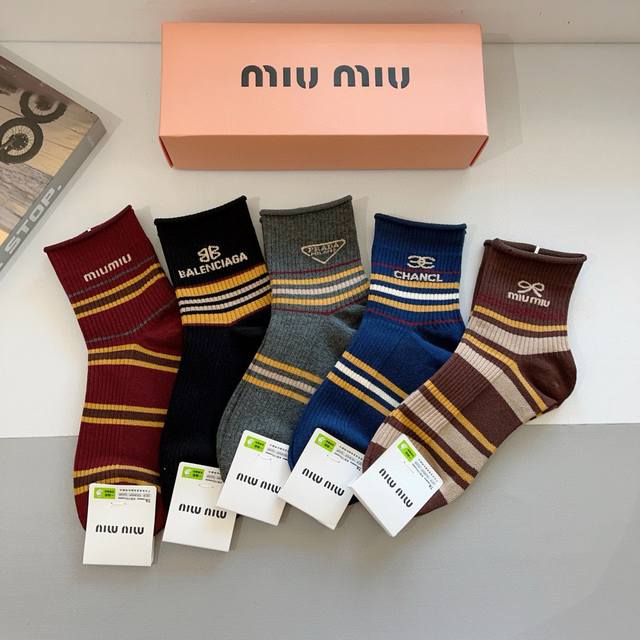 With Packaging 5 Pairs Per Box Miumiu Miu Miu High Quality Super Hit Online Cele