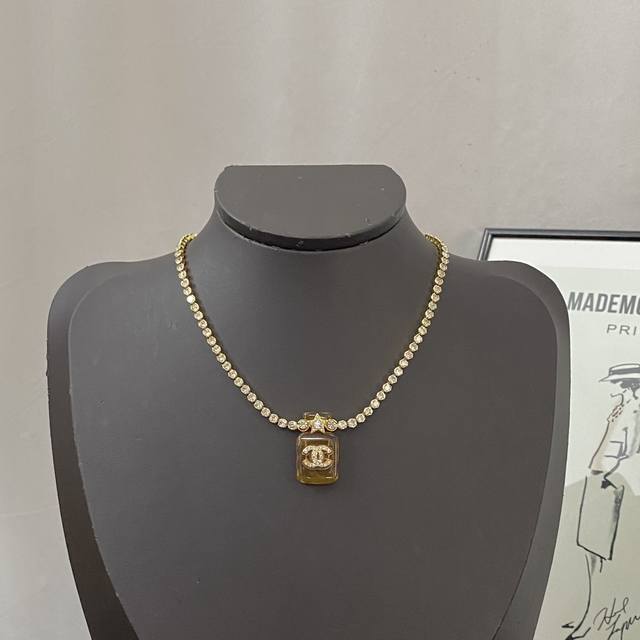 Chanel Necklace Hot-Selling Model Exploded New Consistent Zp Chan 23 Brown Sugar