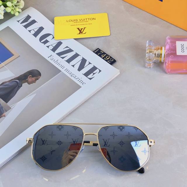 louis Vuitto* New Metal Sunglasses Fashion Trend Men's And Women's Sunglasses