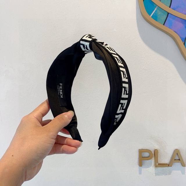 With Packaging Fendi Fendi's Hot New Double F Headband Wide Version Original Hea
