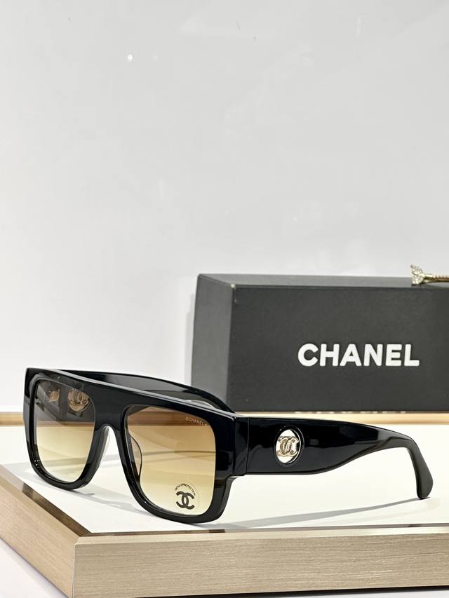 chanel Mod 5549 Size 55 Port 18 148