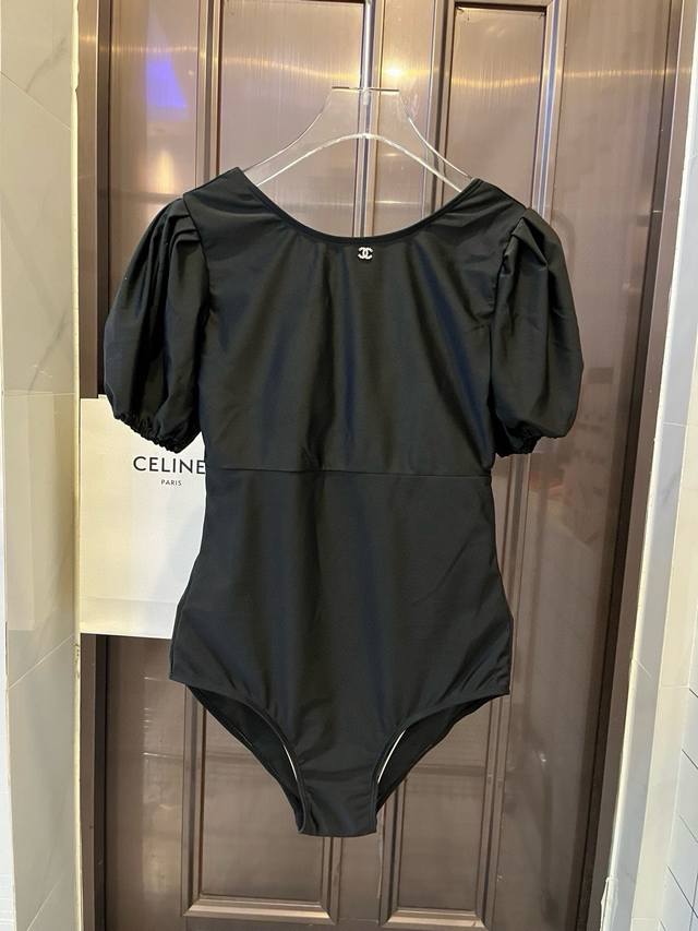 Special P Chanel Chanel's Latest Beach Series One-Piece Swimsuit Can Be Said To