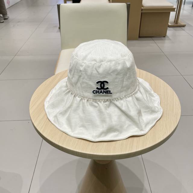 chanel Chanel Summer Sun Visor Hat Female Sun Protection Small Pearl Solid Co