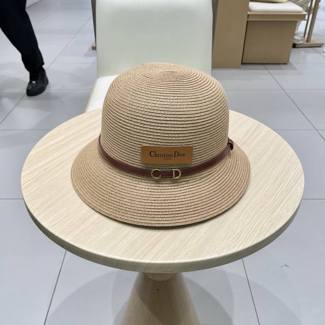 dior Dior Straw Hat New Style Round Top Straw Hat. The Straw Hat Has Fine Wor