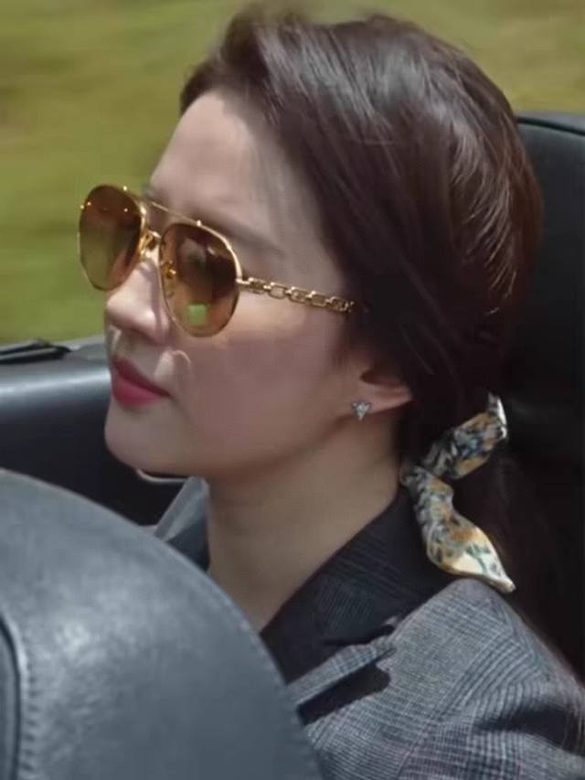 lv Louis Vuitton Rose Story Liu Yifei Same Glasses 2025 New Sunglasses Frog M