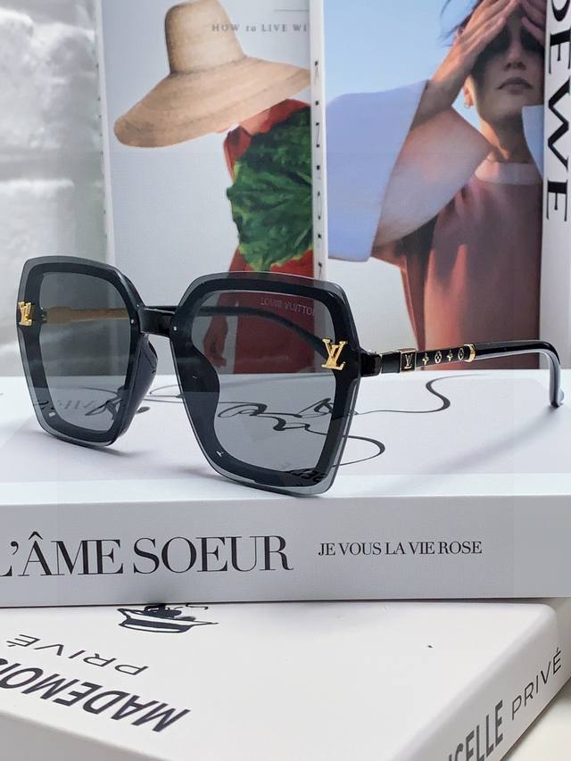 lv Louis Vuitton Frame Letter Fashion Sunglasses Personality Driving Sun Prot
