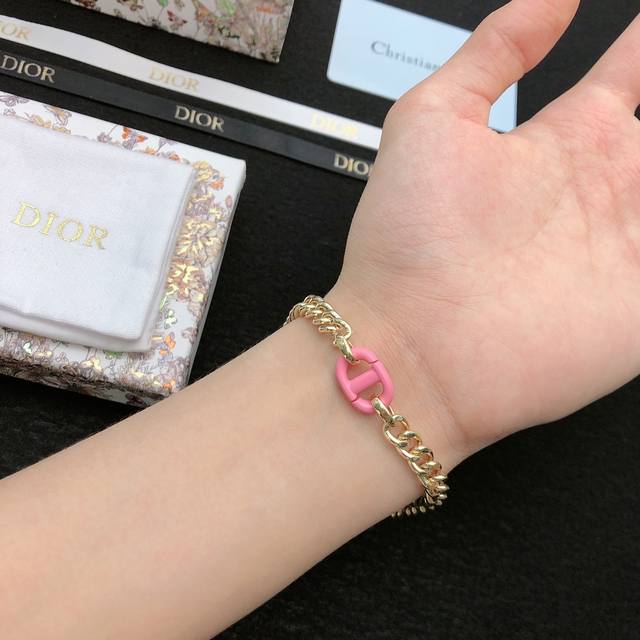 dior Dior Bracelet New Model Is Beautiful, Simple, Stylish, Generous, Low-Key
