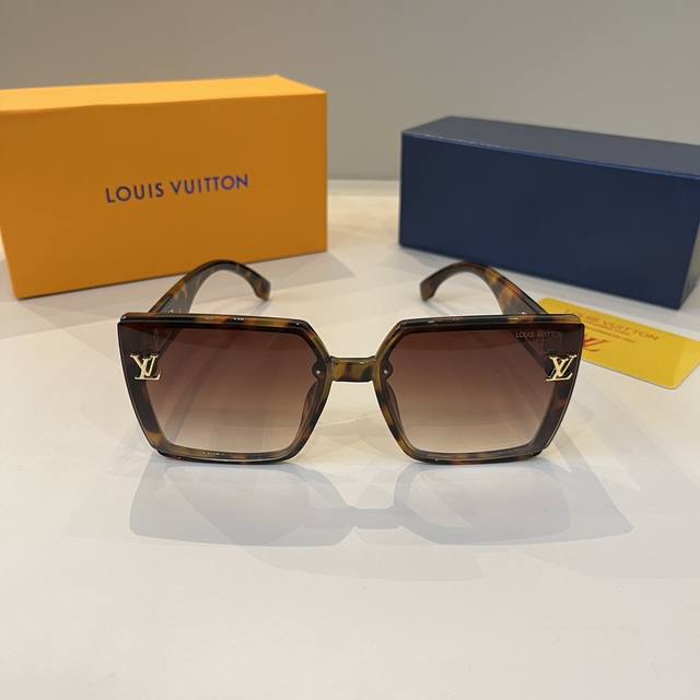 lv Louis Vuitton Sunglasses Sun Visor High-End European And American Style Su