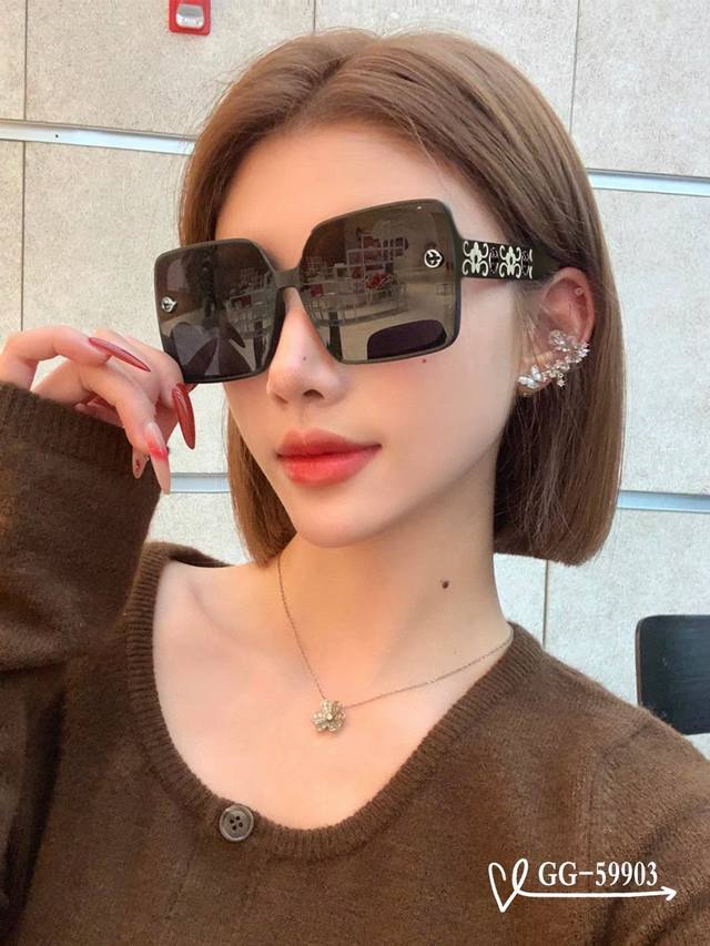 Italian Gucci-Gucci . Polaroid Resin High-Definition Lens . Tr Frame-Lightweight