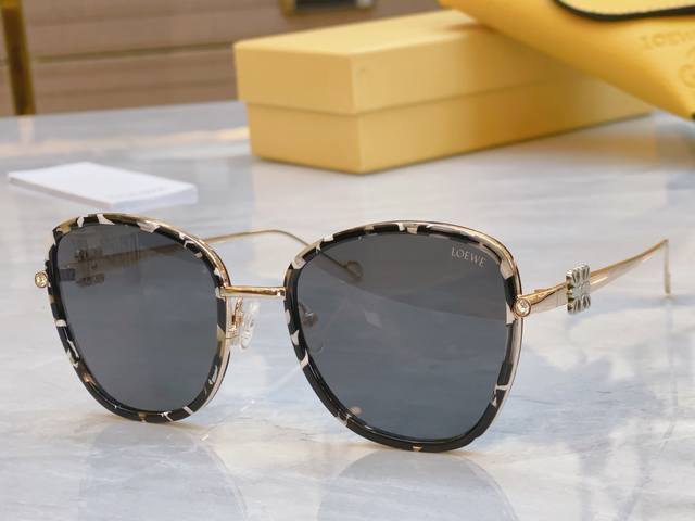 loew* New Sunglasses Model Lw5079S Size 54 21-142