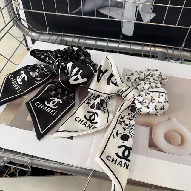With Packaging Box Chanel Chanel's Latest Small Fragrance Hair Band Is Simple, P