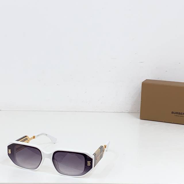 burberry Mod Be6019 Size 65 Port 15 143