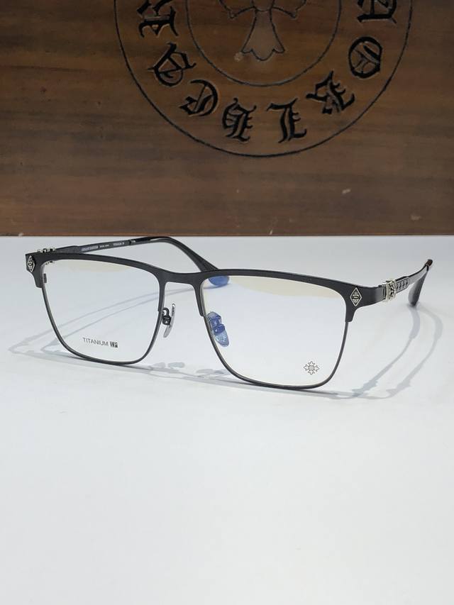 New Large Size Titanium Frame Suitable For Fat Face With Myopic Sunglasses Ch541