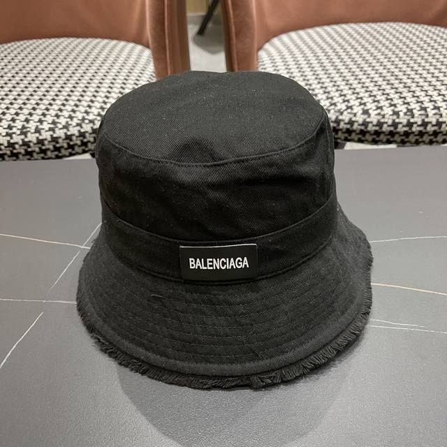 balenciaga Balenciaga 2025 Fisherman Hat Summer Sun Protection Sun Hat Bucket