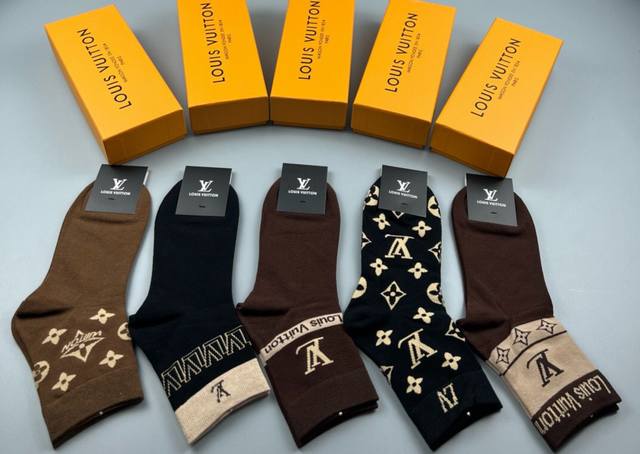 Louis Vuitton New Socks, 5 Pairs In A Box, Classic Logo, Made Of Pure Cotton, Br