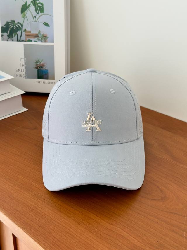 Running Volume Fashion Brand Couple Baseball Cap Men And Women Hard Top Baseball