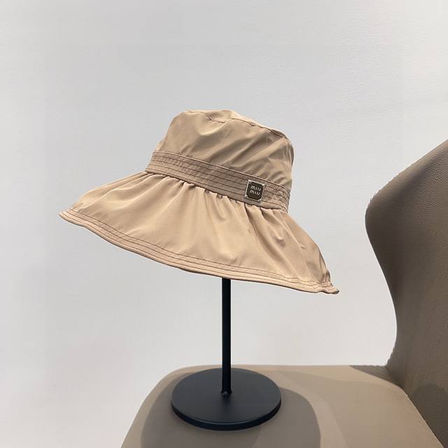 With Dust Bag Miumiu 2025 New Smooth Foldable Sunshade Wide Brim Bucket Hat Uniq