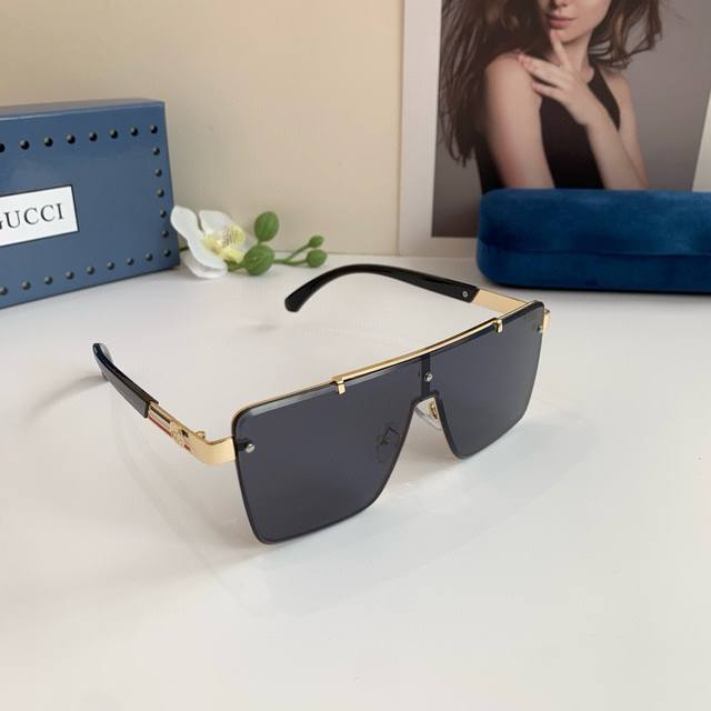 gucci Gucci New Metal Square Frame Sunglasses Men And Women Outdoor Sun Glass