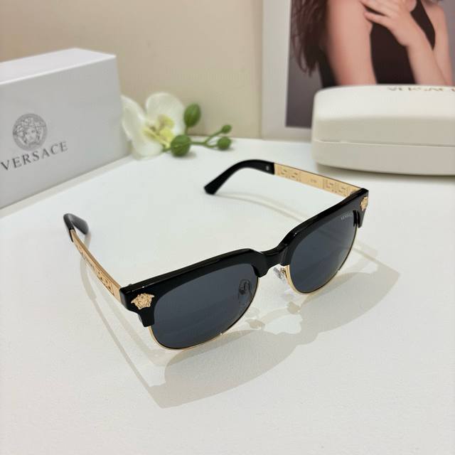 Versace 2025 Many Celebrities Have The Same Round Frame Polarized Sunglasses Ult