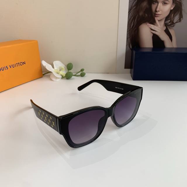lv Louis Vuitton New Internet Celebrity Sunglasses Square Frame Fashionable P