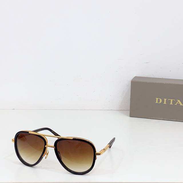 ditamodel 2031Size: 60 Ports 18-127 1502170