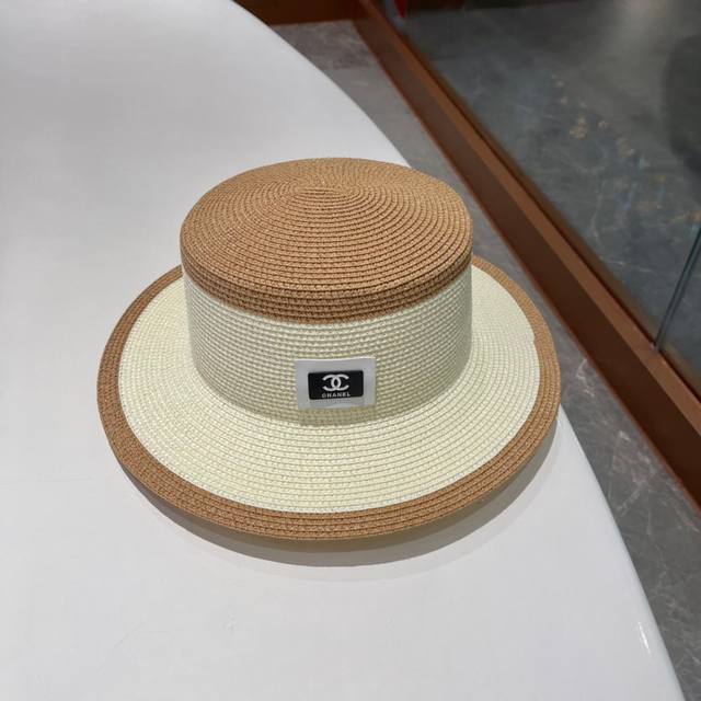 chanel Chanel's New Straw Sun Hat With Flat Top And Color Matching Beach Styl