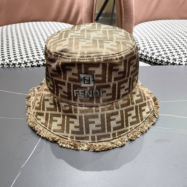 fendi Fendi 2025 Early Spring New Korean Style Fashion Original Single Bucket
