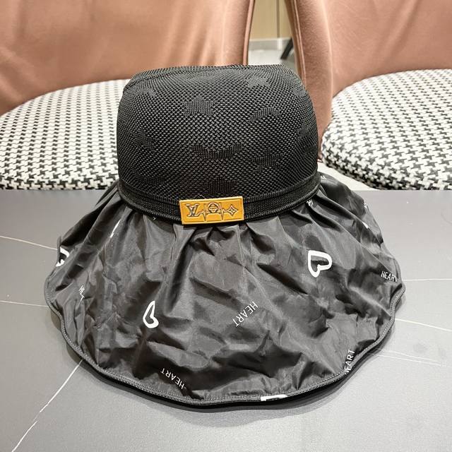 lv Louis Vuitton Hat Female Summer Fisherman Hat Sunshade Face Cover Black Pl