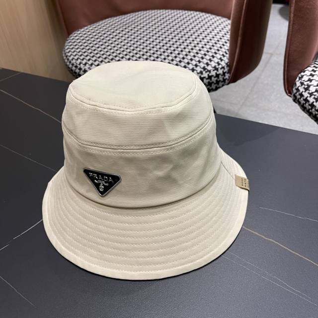 With Dust Bag Prada 2025 Spring And Summer New Big Brand Fisherman Hat, Small Fa