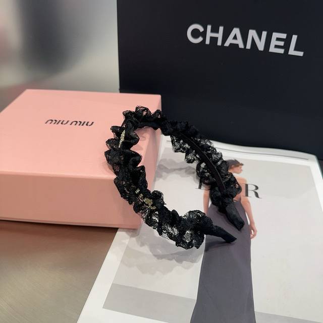 With Packaging Box Miumiu New Lace Headband Is Simple, Elegant, Practical And Ve