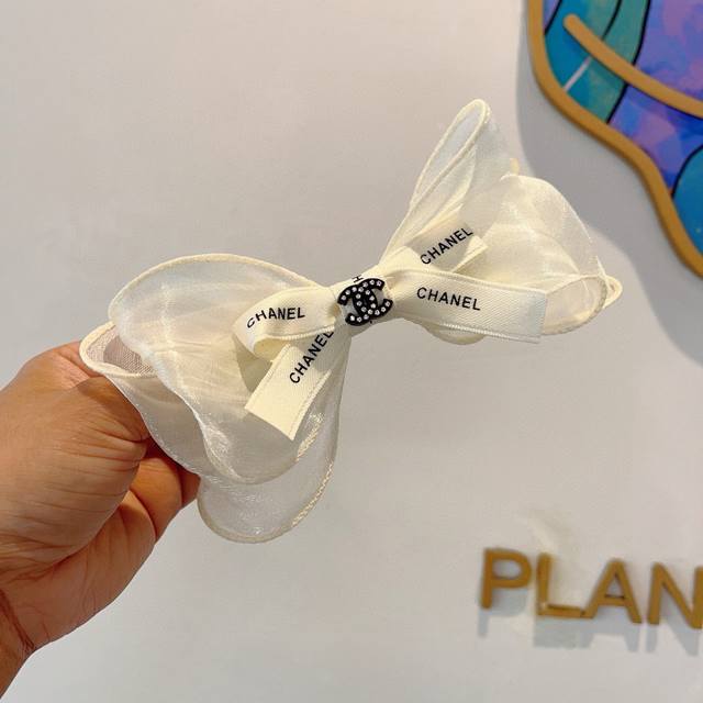 With Packaging Chanel Chanel Star-Style Bow-Knot Clip Hairpin Slingshot Clip Int