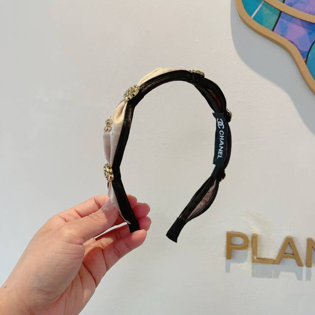 With Packaging Chanel Chanel's Latest Xiaoxiang Headband Retro Headband Internet