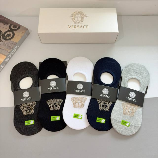 With Packaging, One Box Of Five Pairs Of Versace Versace European And American B