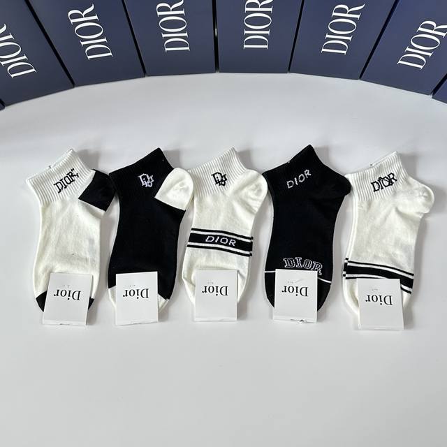 Special Counter Packaging Dior New Short And Medium Tube Socks, Pile Socks, One